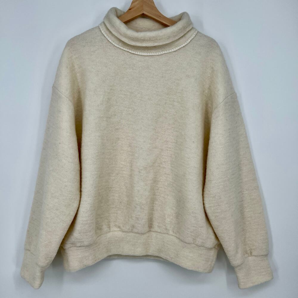 GoshYaga Boiled Wool Pullover Sweater Womens Large Track Suit Top Ivory White
